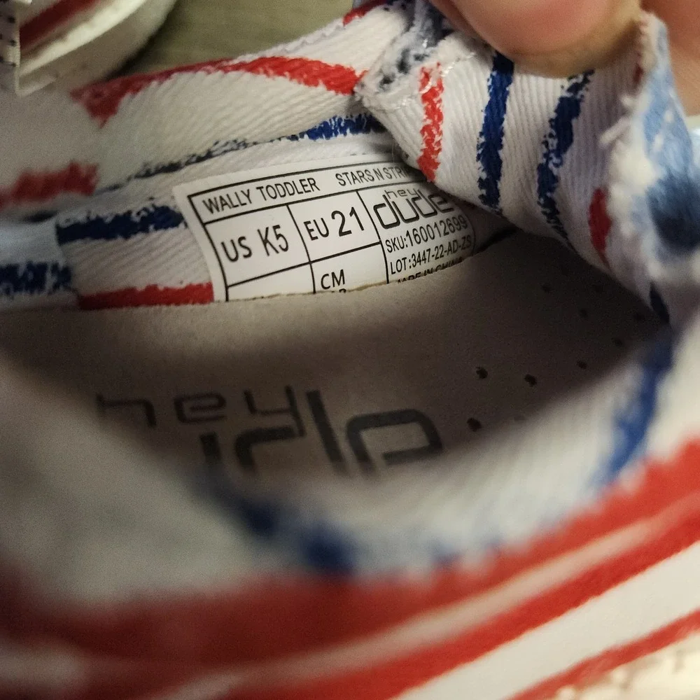 Hey Dude brand hey